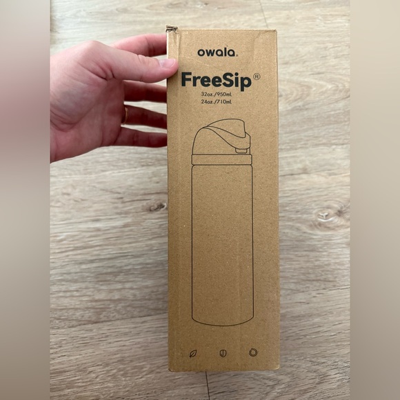 NIB 24 oz Owala Water Bottle summer sweetness - Picture 5 of 6